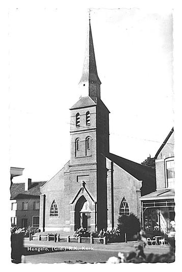 981650 Hengelo Gld 1964 RK Kerk Gelopen met zegel  beschikbaar voor biedingen