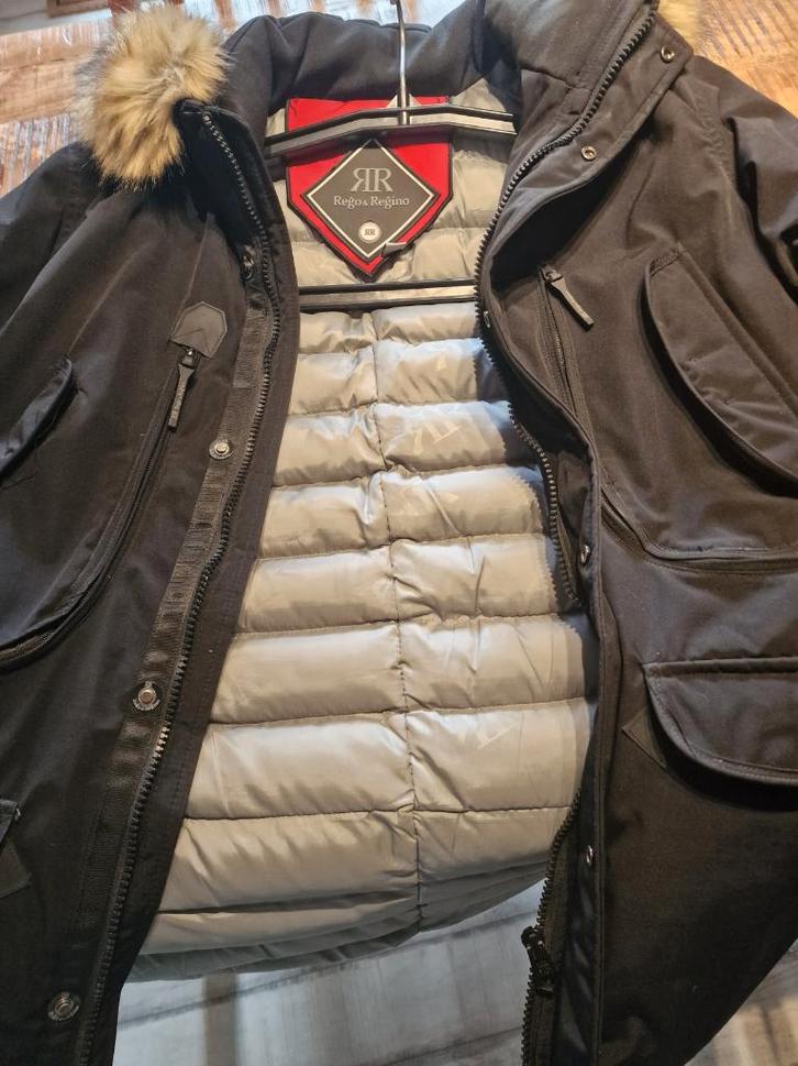 Zware winterjas met  bontkraag  REGO & REGINO XL, Kleding | Heren, Jassen | Winter, Zo goed als nieuw, Maat 56/58 (XL), Zwart