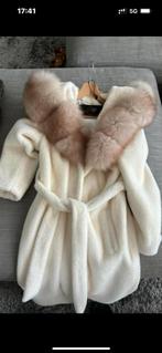 Te koop deze ongedrag winterjas by addy van den krommenacker, Ophalen of Verzenden, Zo goed als nieuw, Maat 38/40 (M), Beige