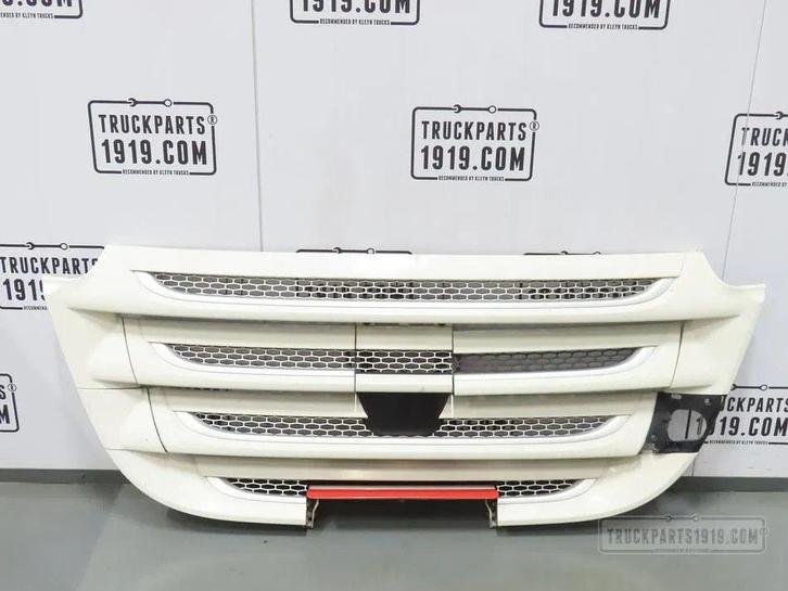 DAF 2048272 |  Onder grill, Auto-onderdelen, Vrachtwagen-onderdelen, DAF, Carrosserie en Plaatwerk, Gebruikt, Ophalen