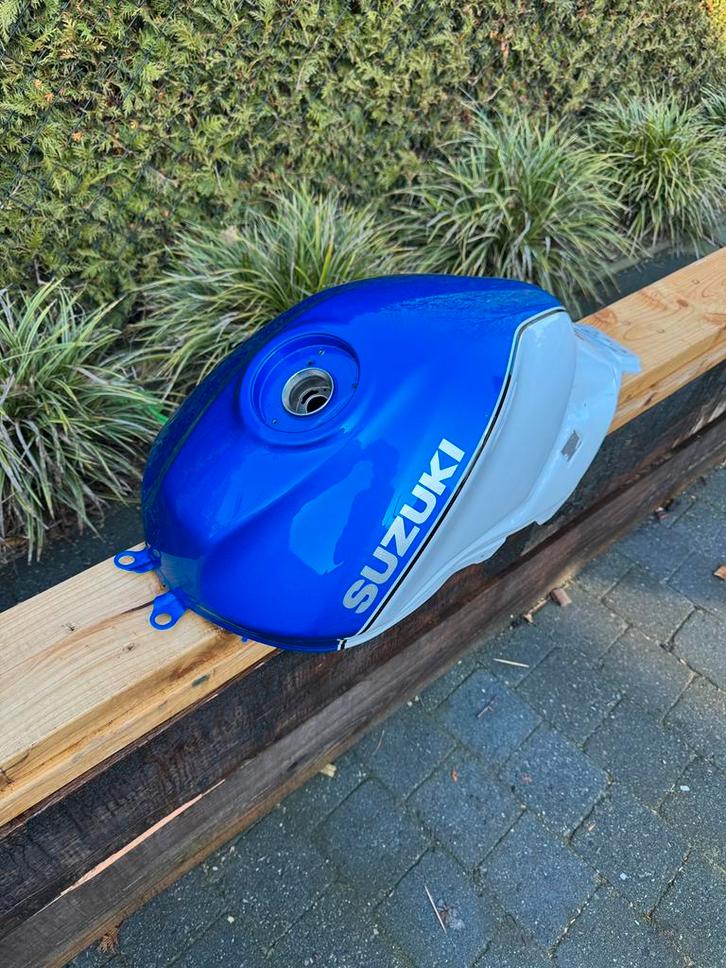 Suzuki sv650 benzine tank, Motoren, Onderdelen | Yamaha, Gebruikt, Ophalen