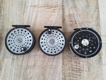 Vintage vliegvis set  beschikbaar voor biedingen