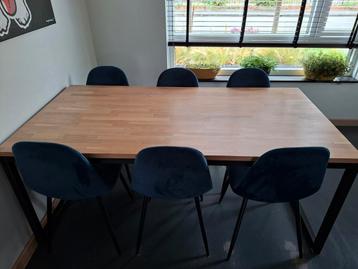 Eettafel licht eiken & stalen onderstel  beschikbaar voor biedingen