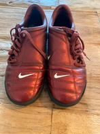 Nike voetbalschoenen / sportschoenen MT 36,5, Sport en Fitness, Voetbal, Maat XS of kleiner, Ophalen of Verzenden, Zo goed als nieuw
