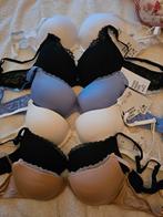 2 size up bhs ️nieuw️, Kleding | Dames, Ophalen of Verzenden, Zwart, BH