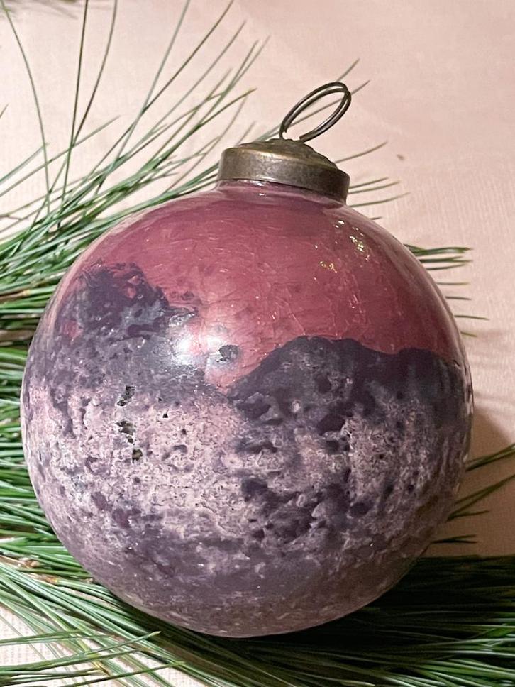 Grote zware paarse kerstbal, Diversen, Kerst, Ophalen of Verzenden