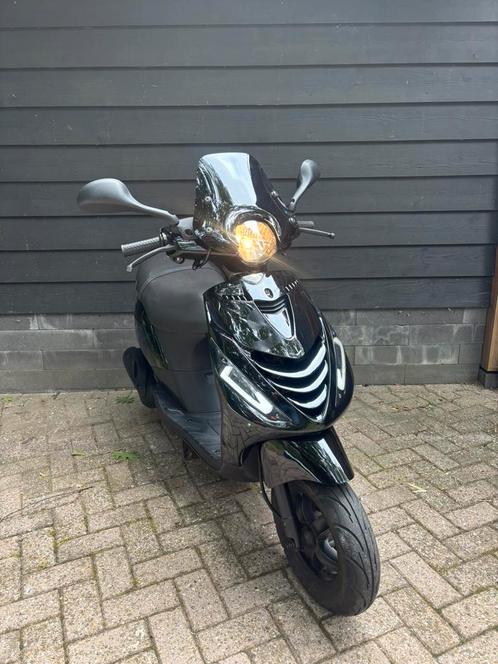 Piaggio Zip 2017 BROM ZGAN 4T 50CC 13XXX, Fietsen en Brommers, Scooters | Piaggio, Zo goed als nieuw, Zip, Verzenden