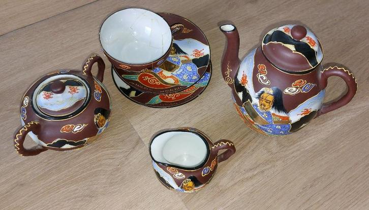 Satsuma_Moriage aardenwerk, Antiek en Kunst, Antiek | Keramiek en Aardewerk, Ophalen