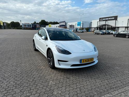 Tesla Model 3 2023 wit - Private Lease ter overname 18 mnd, Auto's, Tesla, Particulier, Model 3, 360° camera, ABS, Achteruitrijcamera
