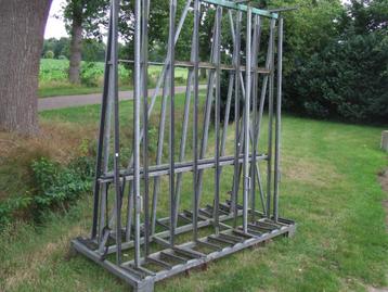 glasbok beschikbaar voor biedingen