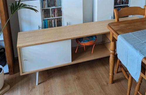 Ikea tv meubel, Huis en Inrichting, Kasten | Televisiemeubels, Gebruikt, Minder dan 100 cm, 150 tot 200 cm, 25 tot 50 cm, Overige houtsoorten