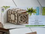 Houten Modelbouw Safe - Ugears, Hobby en Vrije tijd, Modelbouw | Auto's en Voertuigen, Overige merken, Ophalen of Verzenden, Zo goed als nieuw