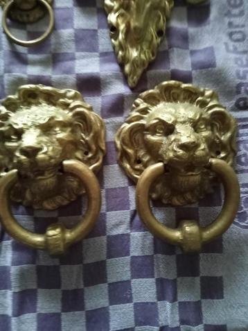 koperbeslag ( deurklopers) beschikbaar voor biedingen