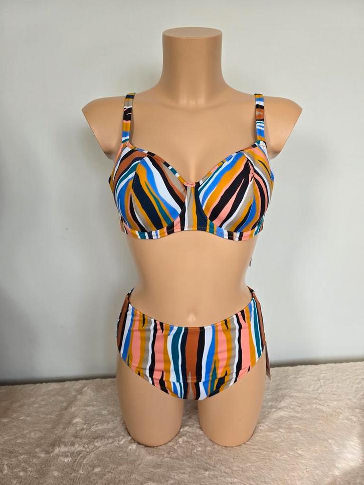 Nieuw freya bikini 80d 75e of 75g
Broekje M L of XL, Kleding | Dames, Badmode en Zwemkleding, Nieuw, Bikini, Overige kleuren, Ophalen of Verzenden
