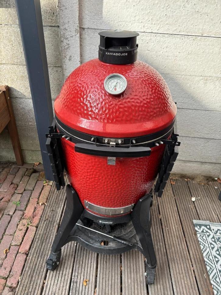 Kamado Joe Classic 3 + Joetisserie + accesoires, Tuin en Terras, Houtskoolbarbecues, Gebruikt, Met accessoires, Ophalen