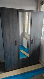 Kledingkast met spiegel, hang- en leggedeelte, Huis en Inrichting, Overige materialen, Gebruikt, 100 tot 150 cm, Modern