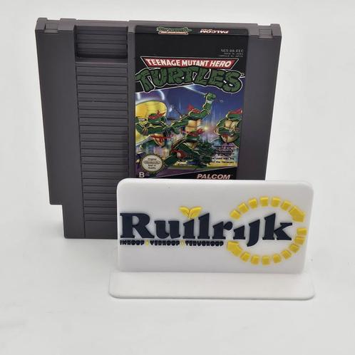Teenage Mutant Hero Turtles - Nintendo NES Game, Spelcomputers en Games, Games | Nintendo NES, Zo goed als nieuw