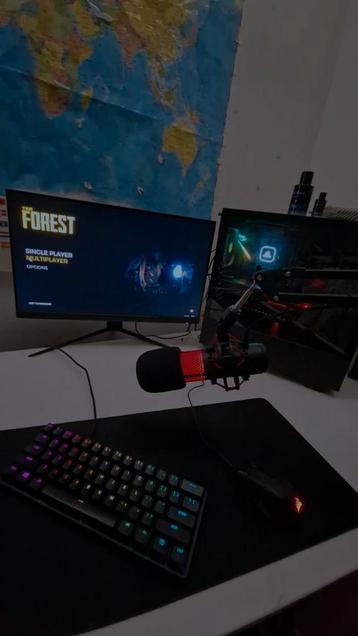 Gaming setup! beschikbaar voor biedingen