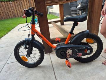 B'tween kinderfiets 14 inch beschikbaar voor biedingen