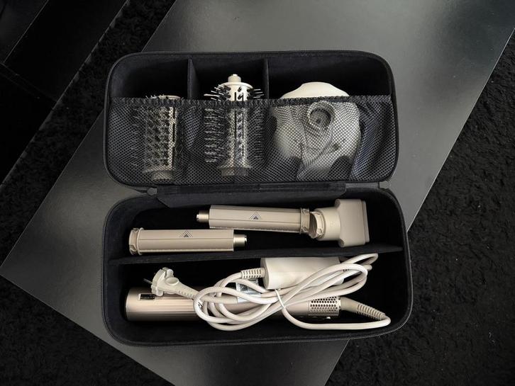 Shark Flexstyle 5-in-1 Föhn - Zo goed als nieuw!, Sieraden, Tassen en Uiterlijk, Uiterlijk | Haarverzorging, Zo goed als nieuw