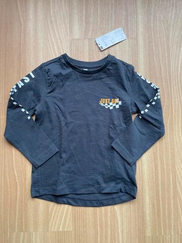 Longsleeve grijs race maat 98 / 104 jongen hema beschikbaar voor biedingen