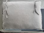2  beige achterwand 70x50 bed kussen of stoel, Ophalen, Nieuw, Beige, Rechthoekig