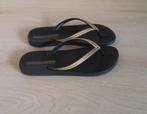 Ipanema teenslippers ZGAN maat 38, Slippers, Zwart, Ophalen of Verzenden, Zo goed als nieuw