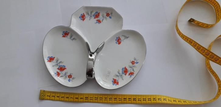 Vintage serveerschaal - bloemen, Antiek en Kunst, Antiek | Schalen, Ophalen of Verzenden