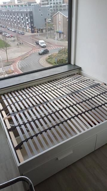 Bedframe + Slatted base (no mattress), 160200cm - afbeelding 2