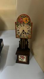 Klokje, Antiek en Kunst, Ophalen of Verzenden