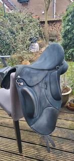 Zadel - WINTEC ENDURANCE PRO 17 inch met MW boom, Dieren en Toebehoren, Ophalen of Verzenden, Zo goed als nieuw, Dressuur
