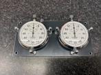 Vw of Porsche vintage Rally stopwatch set met bevestig plaat, Ophalen