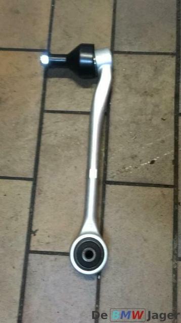 Draagarm rechtsvoor BMW 5-serie E39 M62 S62 31122339998