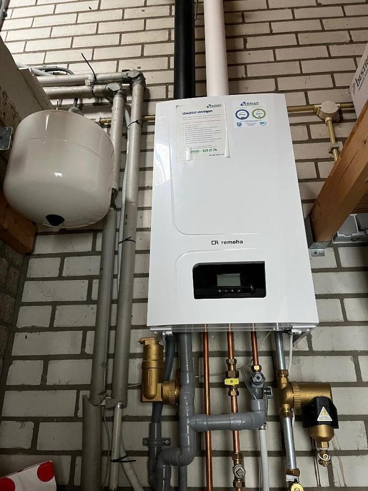 Remeha Avanta ACE 28c, Doe-het-zelf en Verbouw, Verwarming en Radiatoren, Zo goed als nieuw, Cv-ketel of Combi-ketel, 800 watt of meer