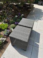 2 hockers voor buiten rattan, Ophalen of Verzenden, Zo goed als nieuw