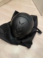 Paardrij cap Horka, Dieren en Toebehoren, Paarden en Pony's | Overige Paardenspullen, Ophalen of Verzenden, Zo goed als nieuw