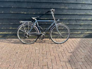 Herenfiets  beschikbaar voor biedingen