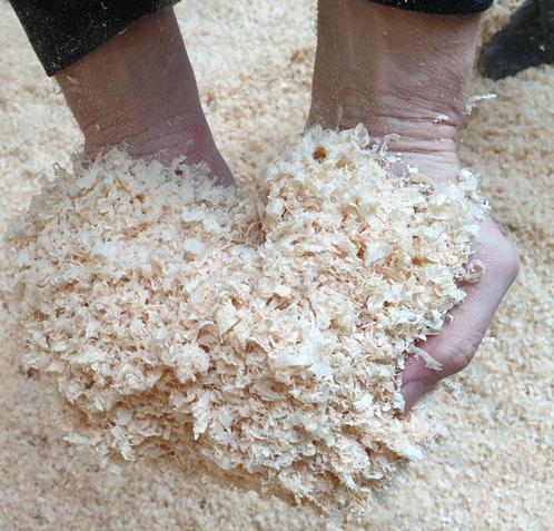 Houtkrullen | Thuisbezorgd in heel NL, Dieren en Toebehoren, Stalling en Weidegang, Opfok, Stalling, Weidegang, Toebehoren, 4 paarden of pony's of meer