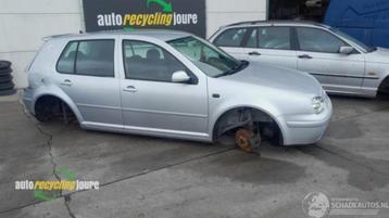 Volkswagen Golf IV onderdelen (kleur: LA7W) beschikbaar voor biedingen