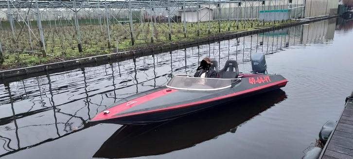 Piranha espada 60 pk, Watersport en Boten, Speedboten, 3 tot 6 meter, Benzine, Minder dan 70 pk, Polyester, Buitenboordmotor, Ophalen