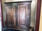 Oude kast met legplanken en lades, Ophalen