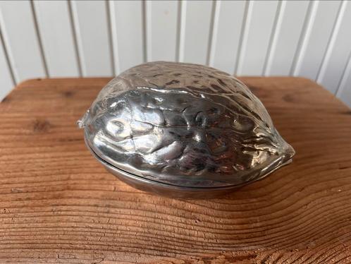 Verzilverde vintage notenkraker Walnoot, Antiek en Kunst, Antiek | Keukenbenodigdheden, Ophalen of Verzenden