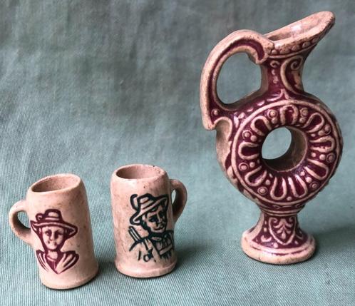 Poppenhuis Duits aardewerk bierpullen en kan, Antiek en Kunst, Antiek | Speelgoed, Ophalen of Verzenden
