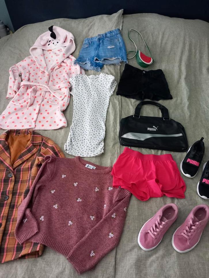 Meisjeskleding 134/140 inclusief sport/gym Puma, Kinderen en Baby's, Kinderkleding | Maat 134, Ophalen