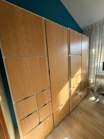 Kledingkast (1 of 2) beschikbaar voor biedingen