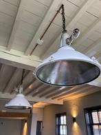 Industriele lampen uit woonboerderij, Ophalen, 50 tot 75 cm, Zo goed als nieuw, Metaal