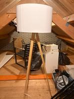 Mooie Staande Lamp met Houten Poten van Westwing, Ophalen, Zo goed als nieuw, Hout, 150 tot 200 cm