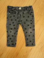 Frendz - spijkerbroekje met sterren maat 74, Kinderen en Baby's, Babykleding | Maat 74, Broekje, Meisje, Frendz, Ophalen of Verzenden