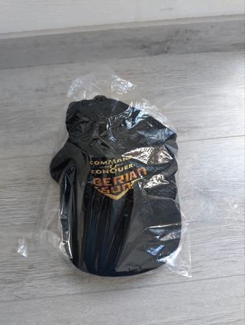 Vintage, nieuwe pet command and conquer, tiberian sun. beschikbaar voor biedingen