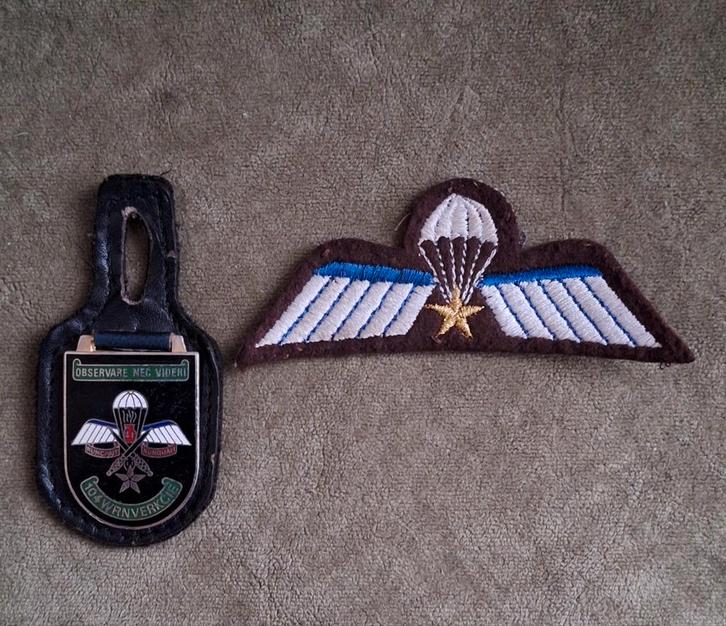 Lot emblemen KCT 104 Wrn Verk Cie Korps Commandotroepen DT63, Verzamelen, Militaria | Algemeen, Landmacht, Embleem of Badge, Nederland